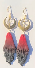 Load image into Gallery viewer, Ombre Ghost earrings
