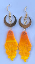 Load image into Gallery viewer, Ombre Ghost earrings
